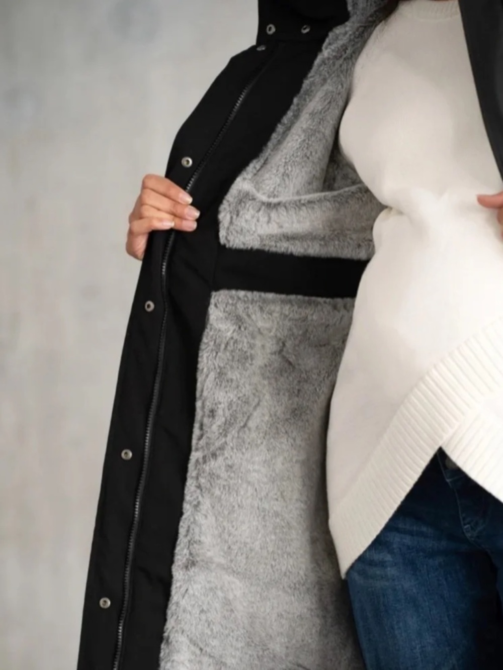 Seraphine Maternity Parka Coat Black Women’s Size 6 *No hood trim or carrier* - Picture 3 of 13